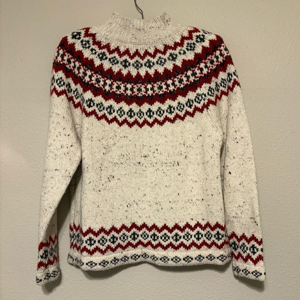 Croft & Barrow Red and White Patterned Turtleneck Sweater